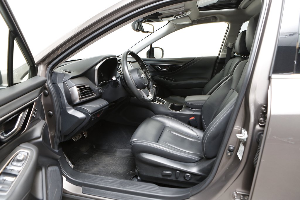Subaru Outback 2,5 169hk XFuel Touring AWD Taklucka H/K Drag 2022
