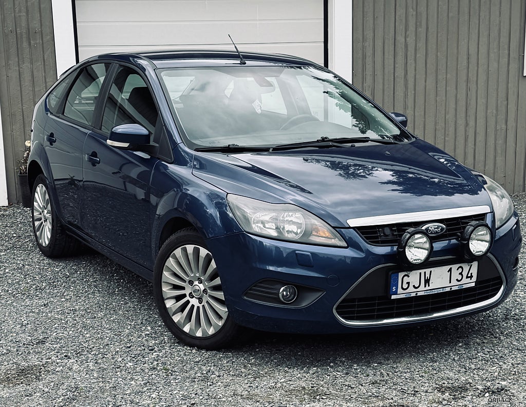 Ford Focus 5-dörrars 1.8 Flexifuel Titanium NYBES
