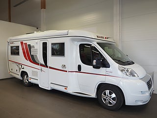 Husbil-halvintegrerad Kabe Travel Master 750 LXL 2 av 22
