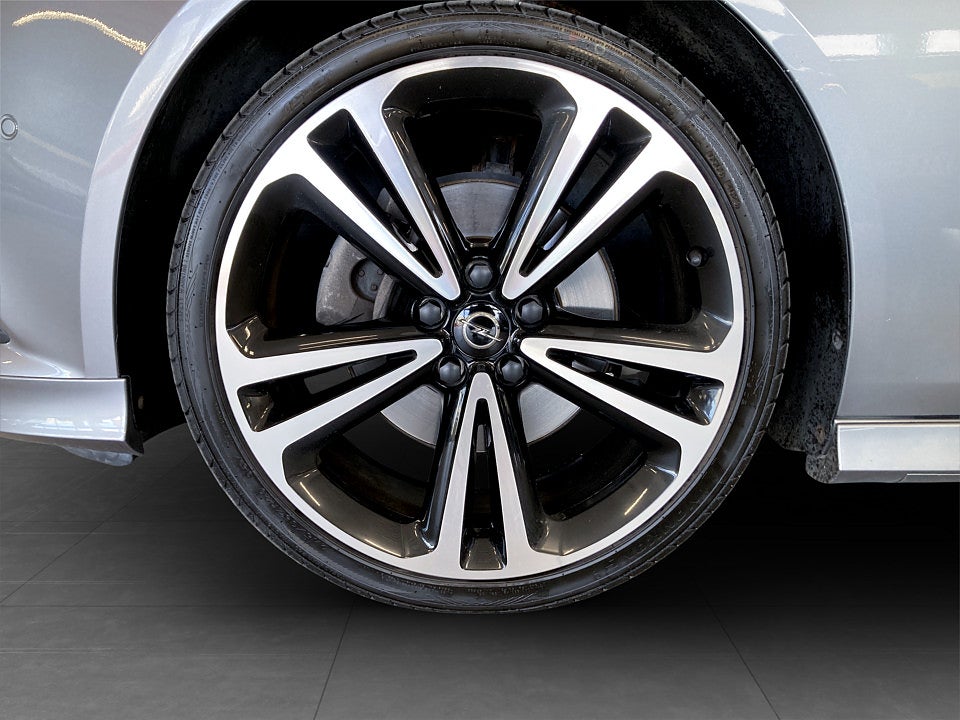 Bild på Opel Insignia ST Business 2.0 CDTI 170hk Aut NAVI DRAG