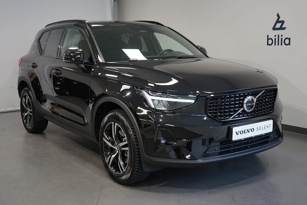 Volvo XC40 B4 FWD Bensin Plus Dark