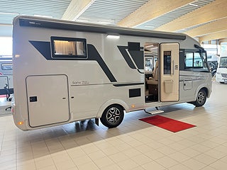 Husbil-integrerad Adria SONIC SUPREME 700 DC 4 av 26