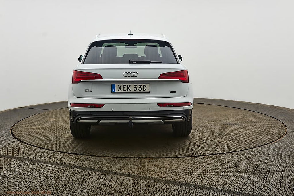 Audi Q5 40 TDI quattro Proline adv 204 hk drag+värmare 360kam