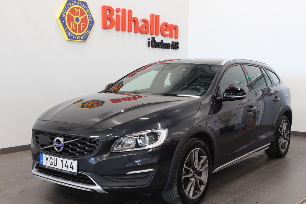 Volvo V60 Cross Country D4 AWD Summum Kamera Navi VOC Läder