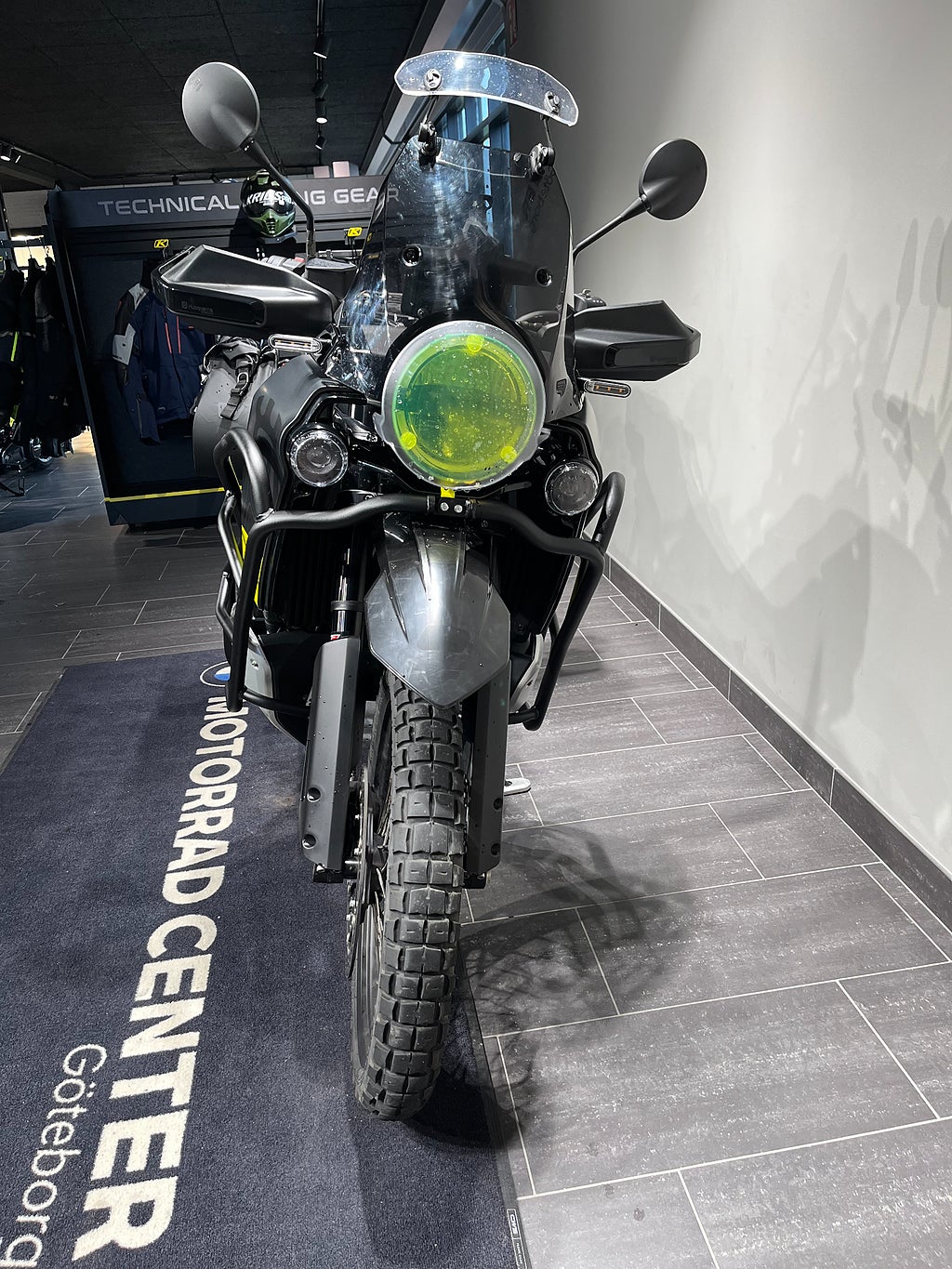 Husqvarna Norden 901 /3,45%/ väskor / quickshift / ABS