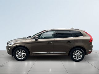 Volvo XC60 D4 AWD Aut Business Edition Pro BLIS/Skinn/Ledramp/Drag – bild 4