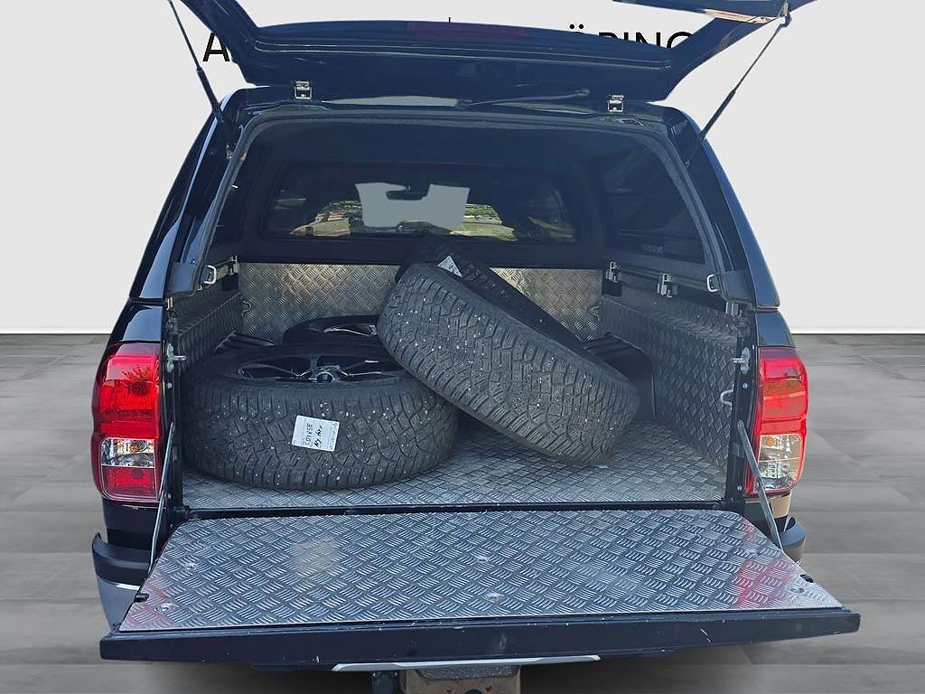 Toyota Hilux 2019 - miniatyr 10