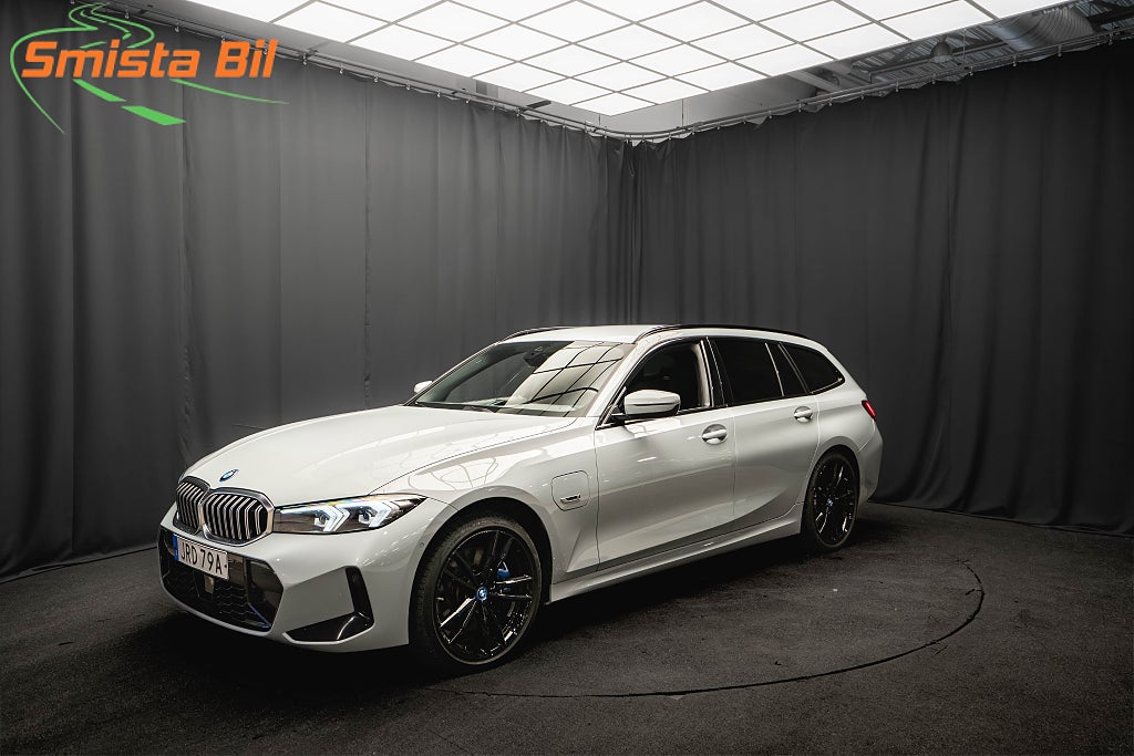 BMW 330e xDrive M Sport ADAPTIV-FART KAMERA 19'' HiFi 292hk