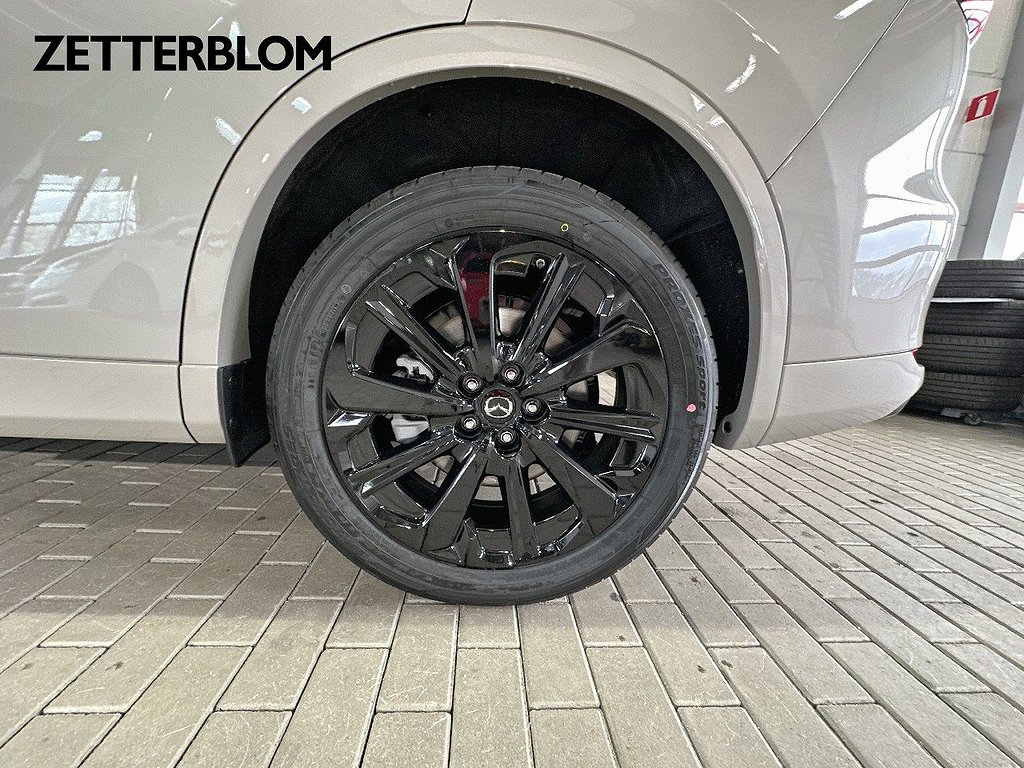 SUV Mazda CX-60 12 av 27