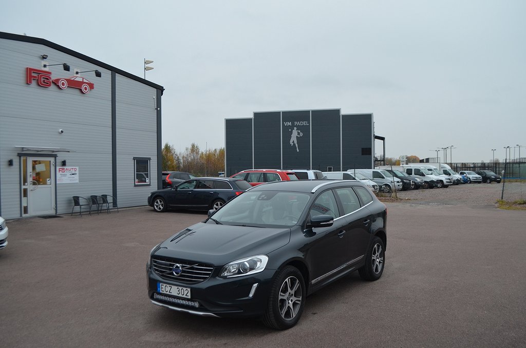 Volvo XC60 D4 AWD Summum 181 hk VOC Drag Backkamera