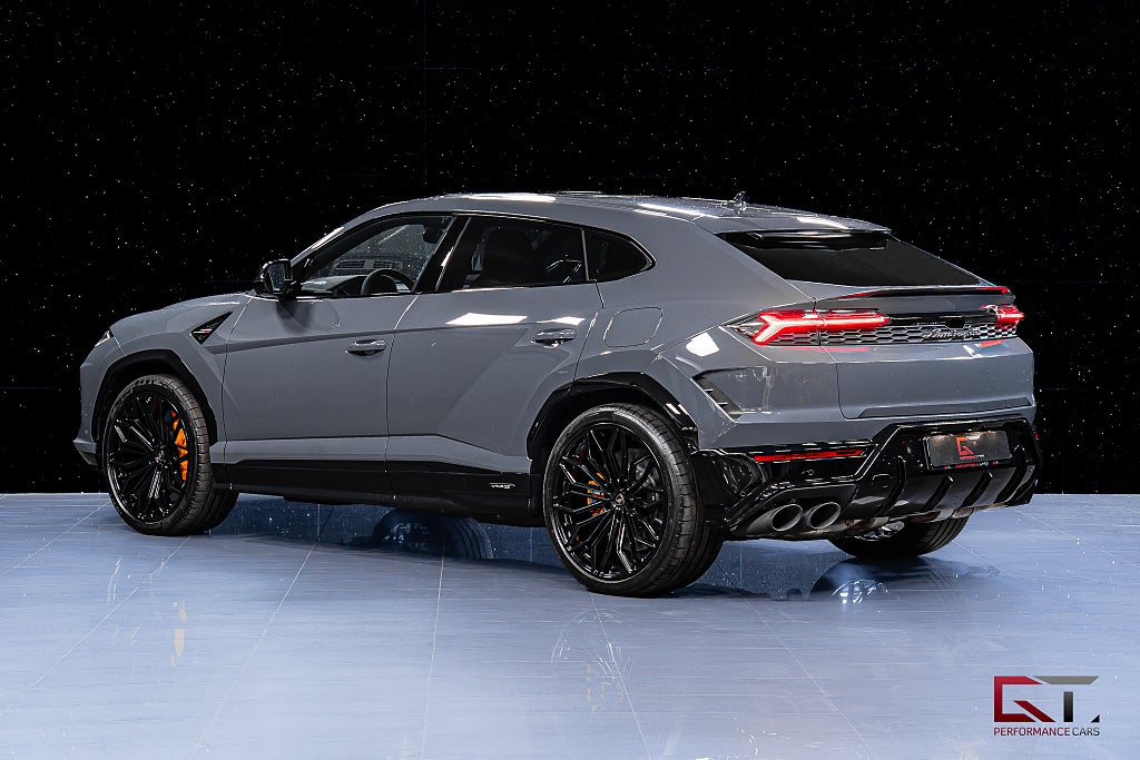 Lamborghini Urus SE PD26 MOMS Carbon B&O-3D Style-FULL 23" Pano Massage