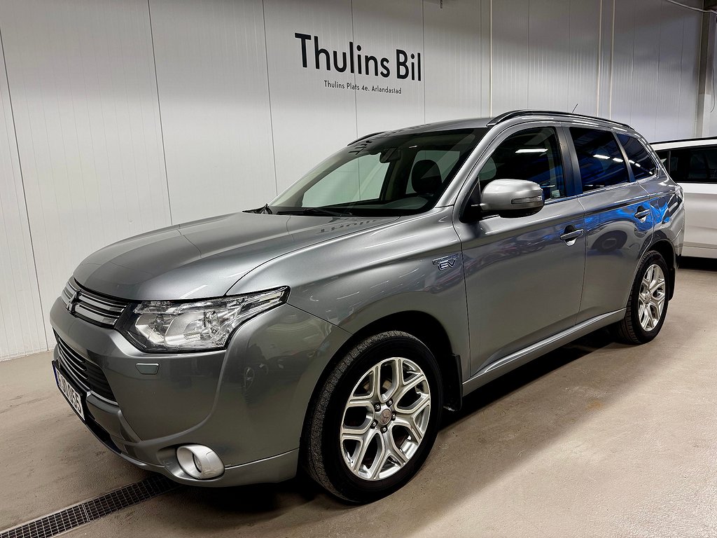 Mitsubishi Outlander PHEV Business Nav 4WD Automat / Drag