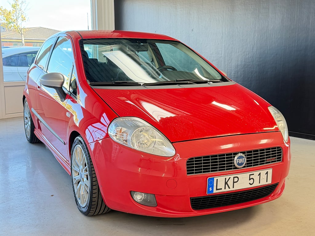 Fiat Grande Punto 1.9 JTD 130hk Sport Abarth | K&N | Coils | Nybes