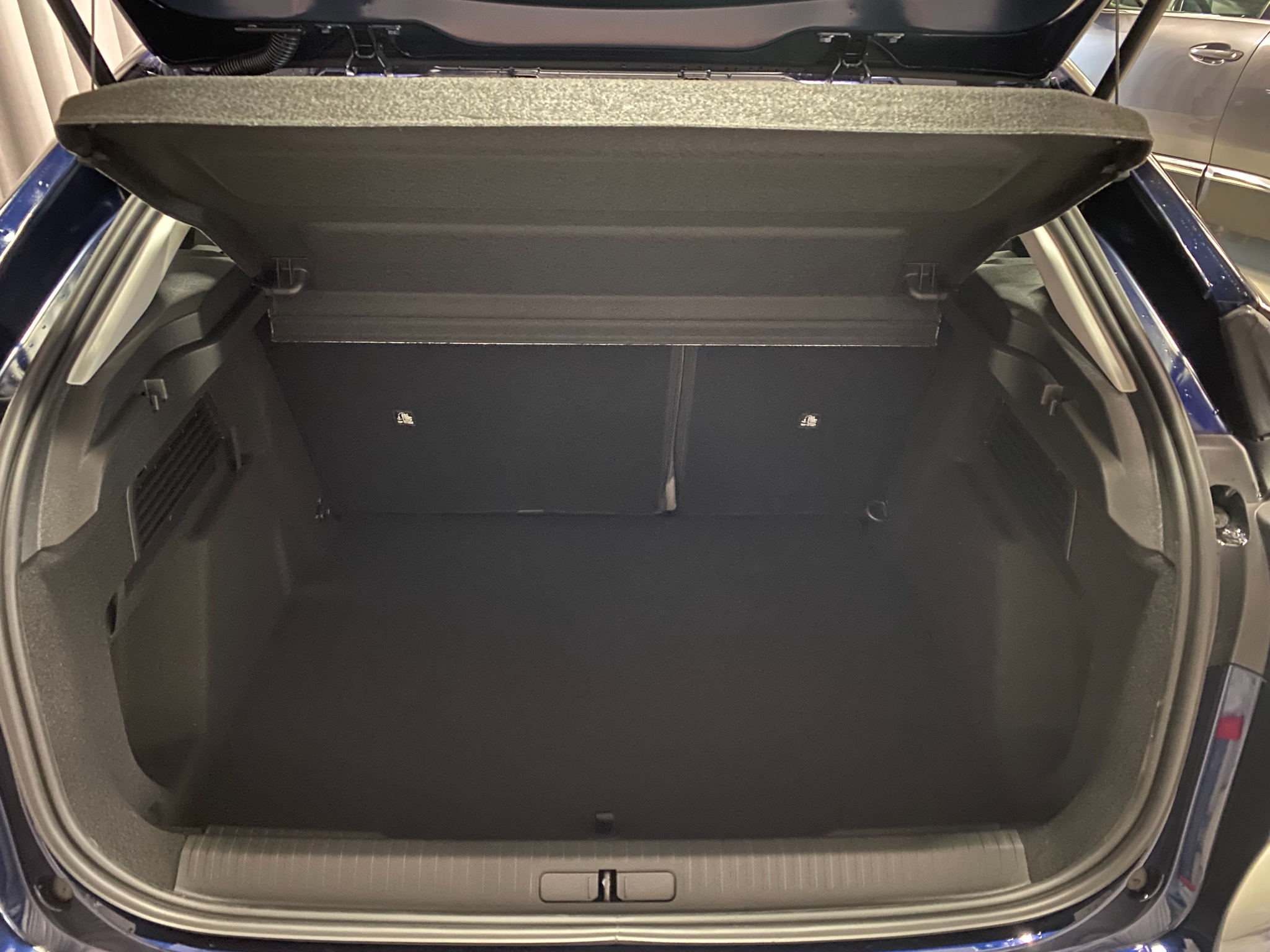 Citroen C4 FL Plus Hybrid 145hk Automat 2026, bild 5/10
