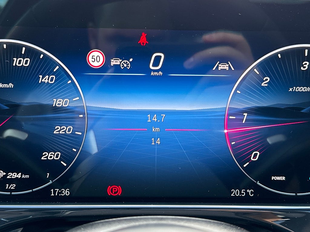 Mercedes-Benz E 220 D 4MATIC AMG HYPER-SCREEN PANORAMA Nypris 865.400kr 2024, bild 34