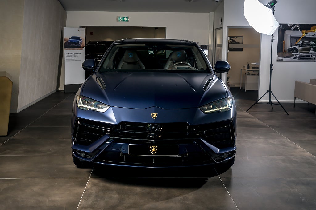 Gallery image 4 of 17