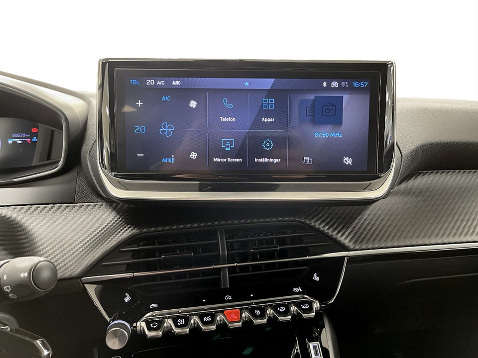 Bild på Peugeot 2008 GT 1.2 PT 130hk Aut B-KAMERA CARPLAY