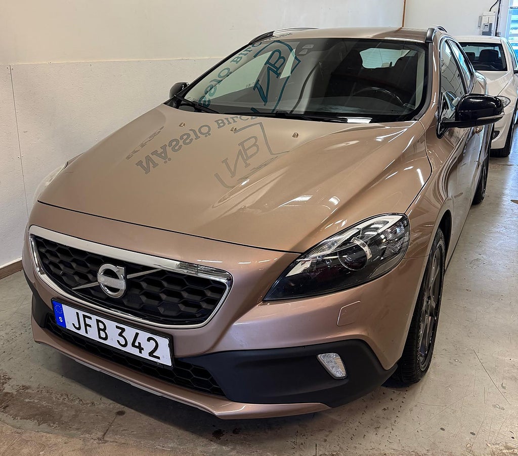 Volvo V40 Cross Country D3 Momentum Business Edition Pro Euro 5