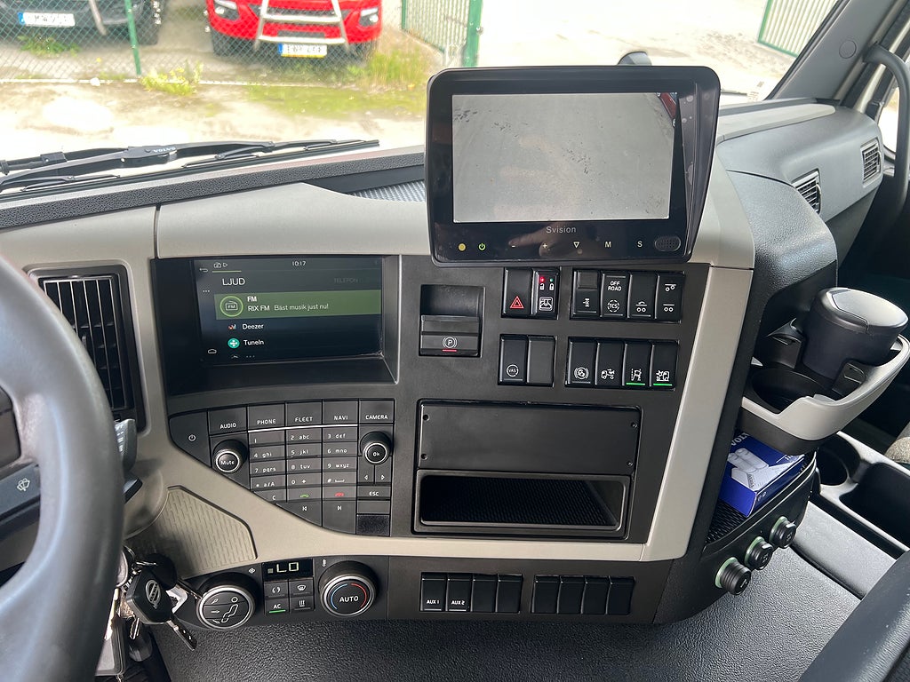 Volvo FM13 410 6x2 Skåpbil, *17 400 Mil*, Euro 6
