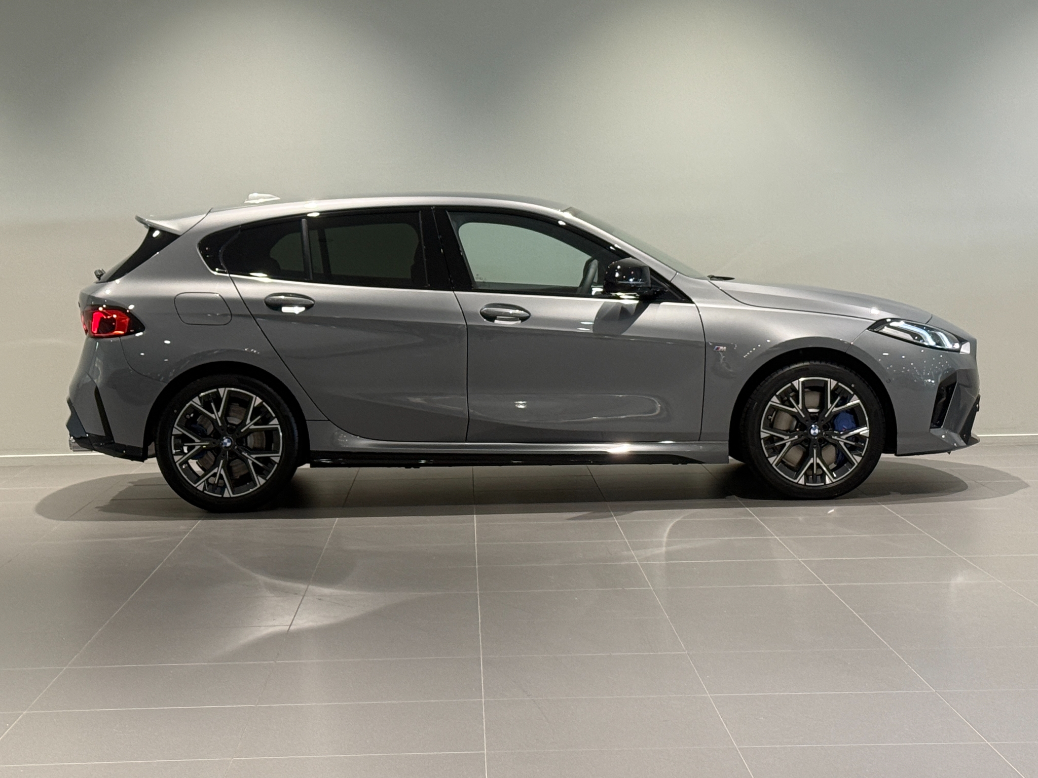 BMW M135i 2026, bild 3/48