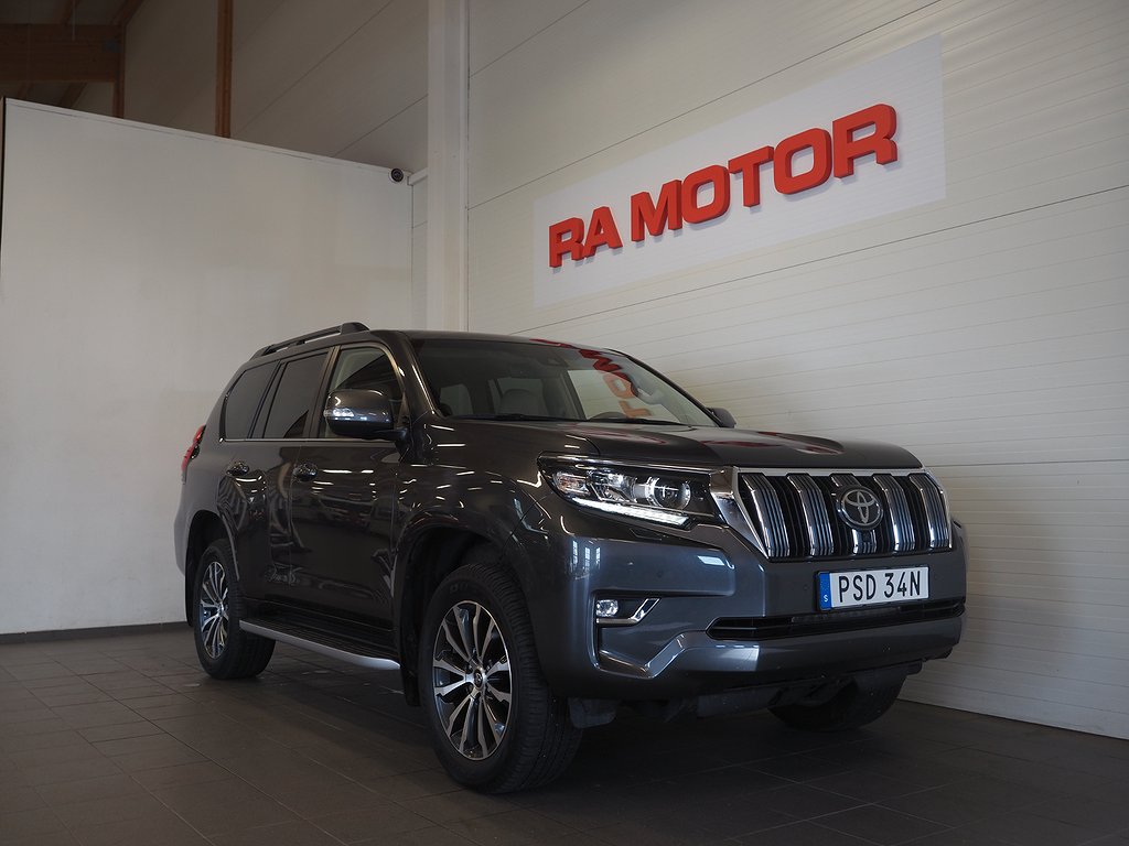 Toyota Land Cruiser 2.8 D-4D 4WD 7-sits Premium D-Värm Drag 2023