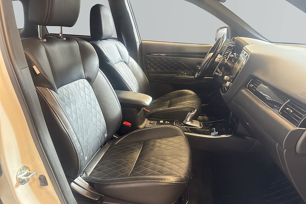 Mitsubishi Outlander 2020