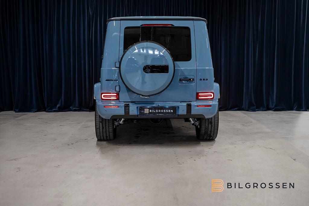 Mercedes-Benz G63 AMG Superior Kolfiber Active Ride China Blue MY27 MOMS