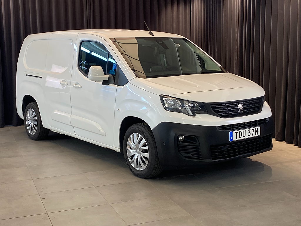 Peugeot Partner L2 / PRO+ / Moms / Drag & Värmare / Nybesiktigad /Nyser