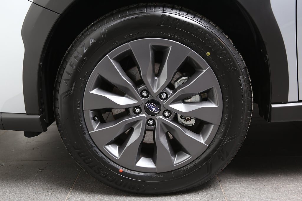 Subaru Outback Limited | 3 fria Service.