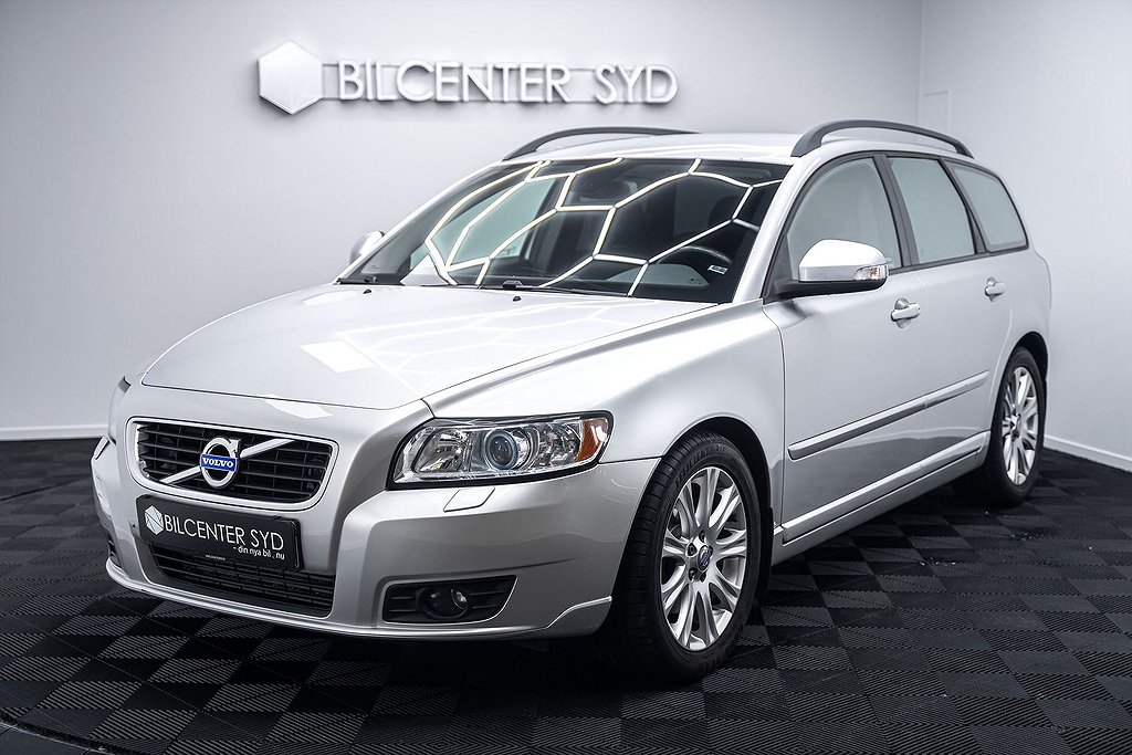 Volvo V50 D4 Geartronic|Värmare|Automat|Dragkrok|177hk|