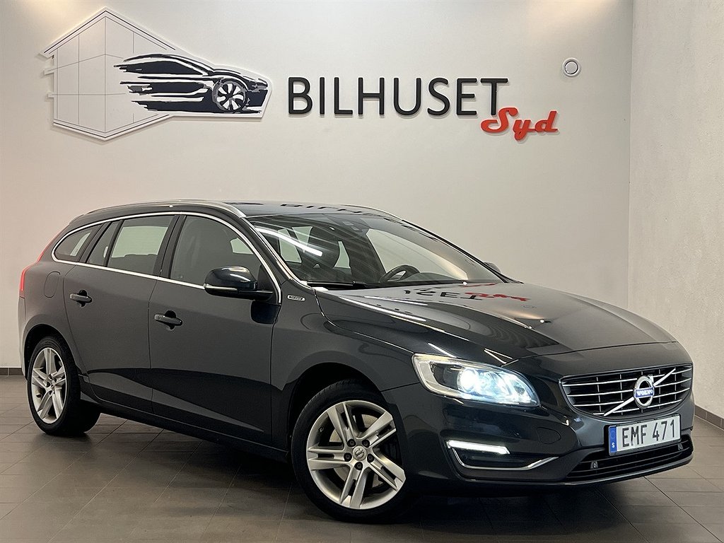 Volvo V60 D5 Plug-in AWD  231hk Summum Värmare/Bkamera/Krok/Läder/VOC