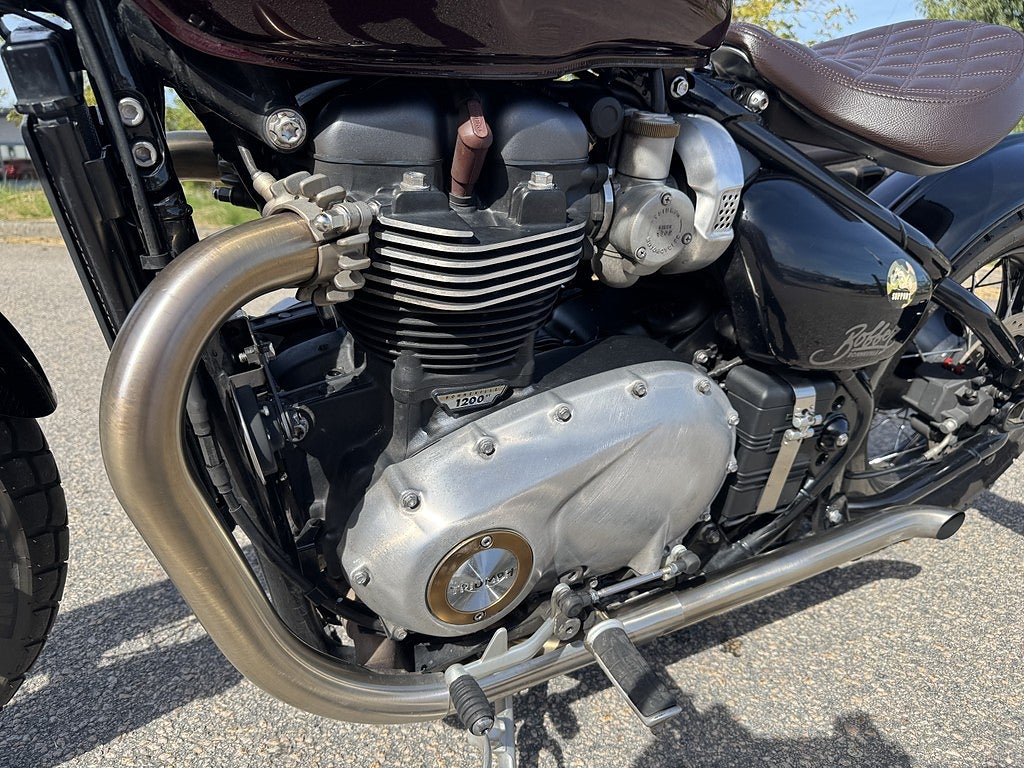 Triumph Bonneville Bobber 2017 - miniatyr 11
