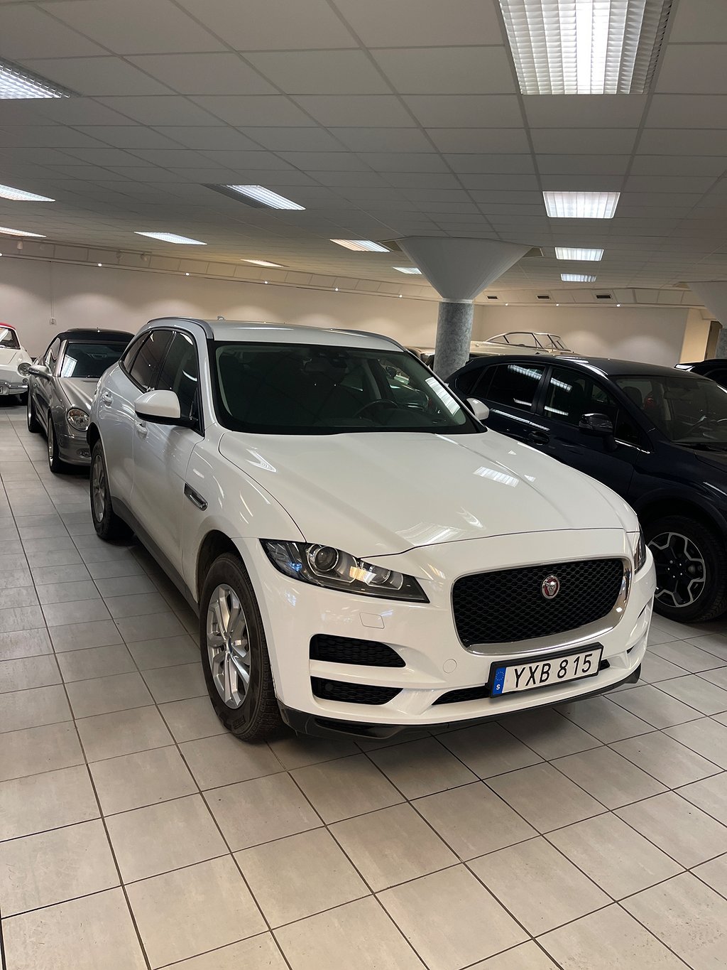 Jaguar F-Pace 20d Euro 6 / V-HJUL 