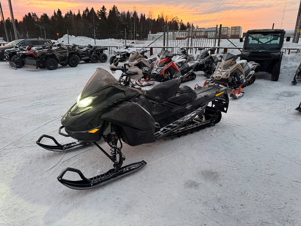 Ski-Doo BACKCOUNTRY ADR 600R E-TEC Köp ONLINE