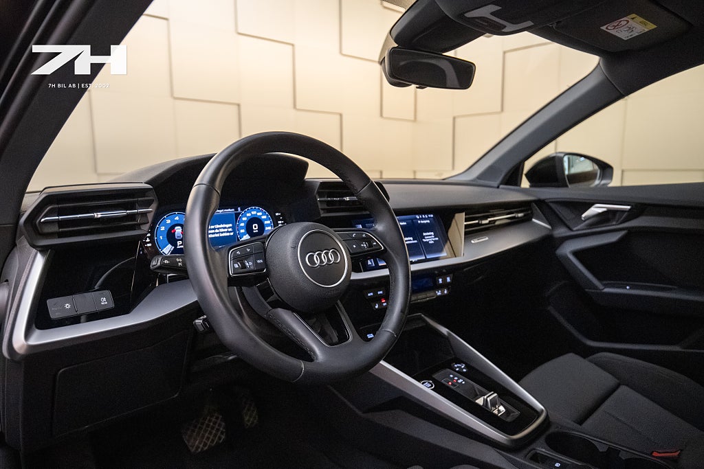 Audi A3 Sportback 35 TFSI / Cockpit Adaptiv-f / CarPlay / MOMS