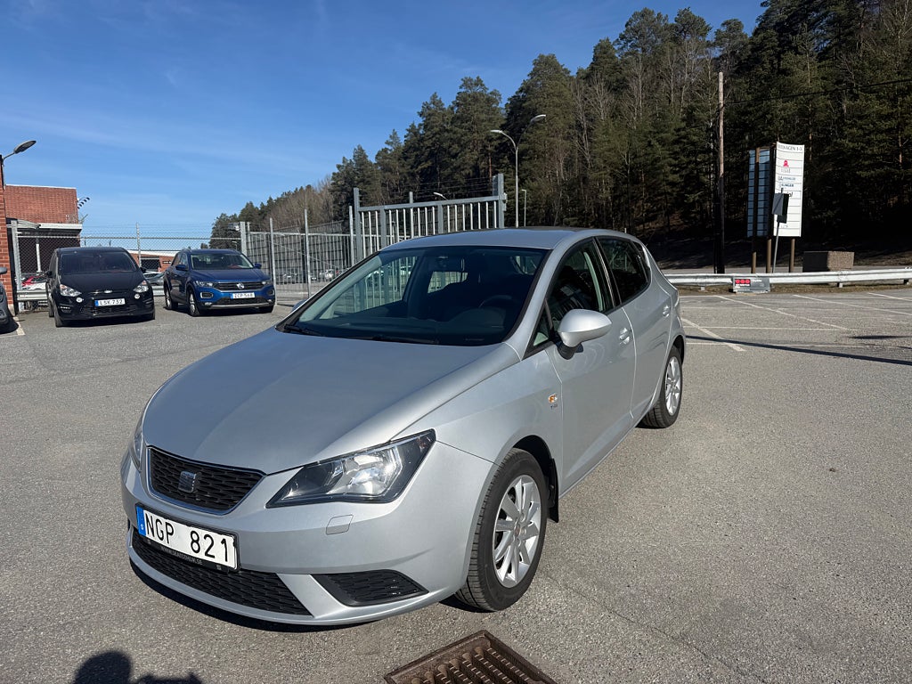 Seat Ibiza 1.2 TSI 105hk Automat Endast 11900 mil Style Välvårdad