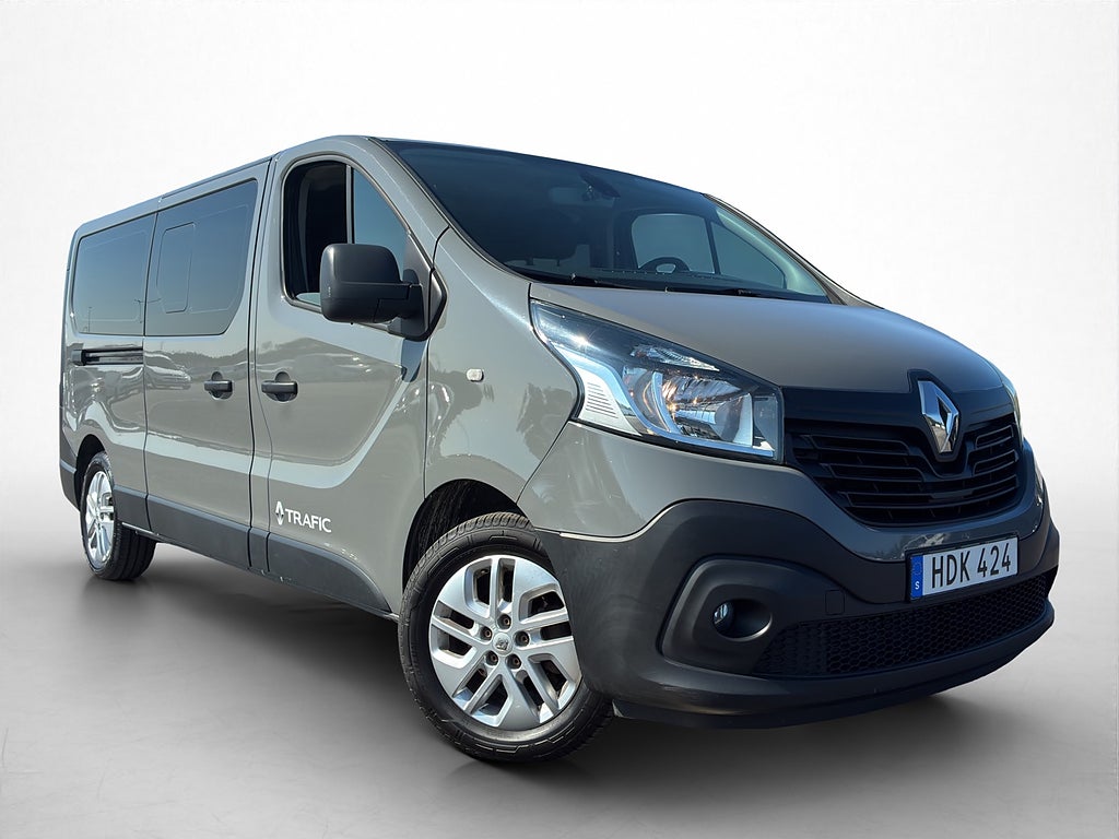 Renault Trafic Lång D-Värm PDC Bluetooth Farthållare 9-Sits