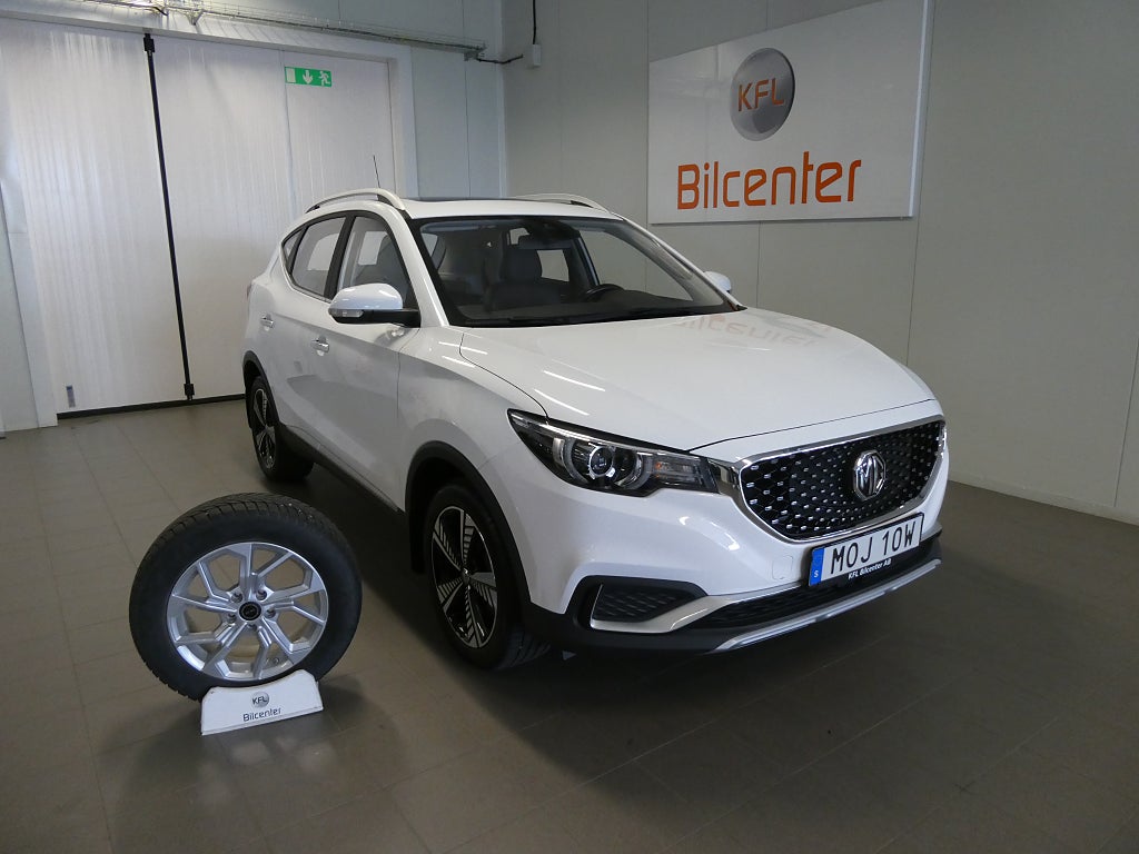 MG ZS EV Skinn-Pano-Kamera-Navi-Carplay-SoV