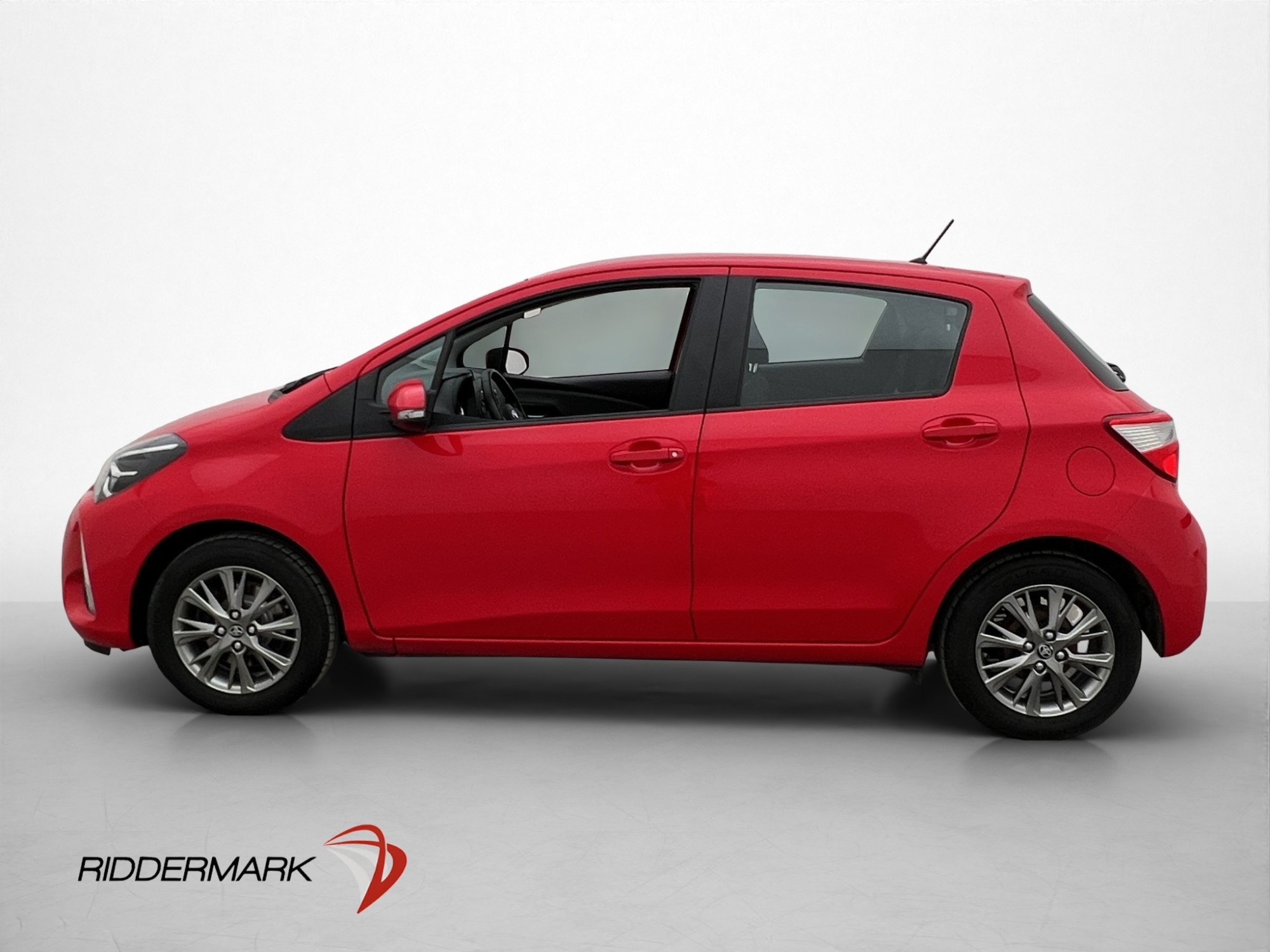 Toyota Yaris 1.5 VVT-iE 2017, bild 4/63