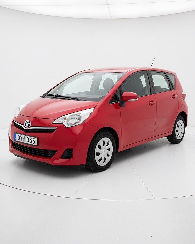 Toyota Verso-S 1.33 Dual VVT-i Multidrive S Euro 5