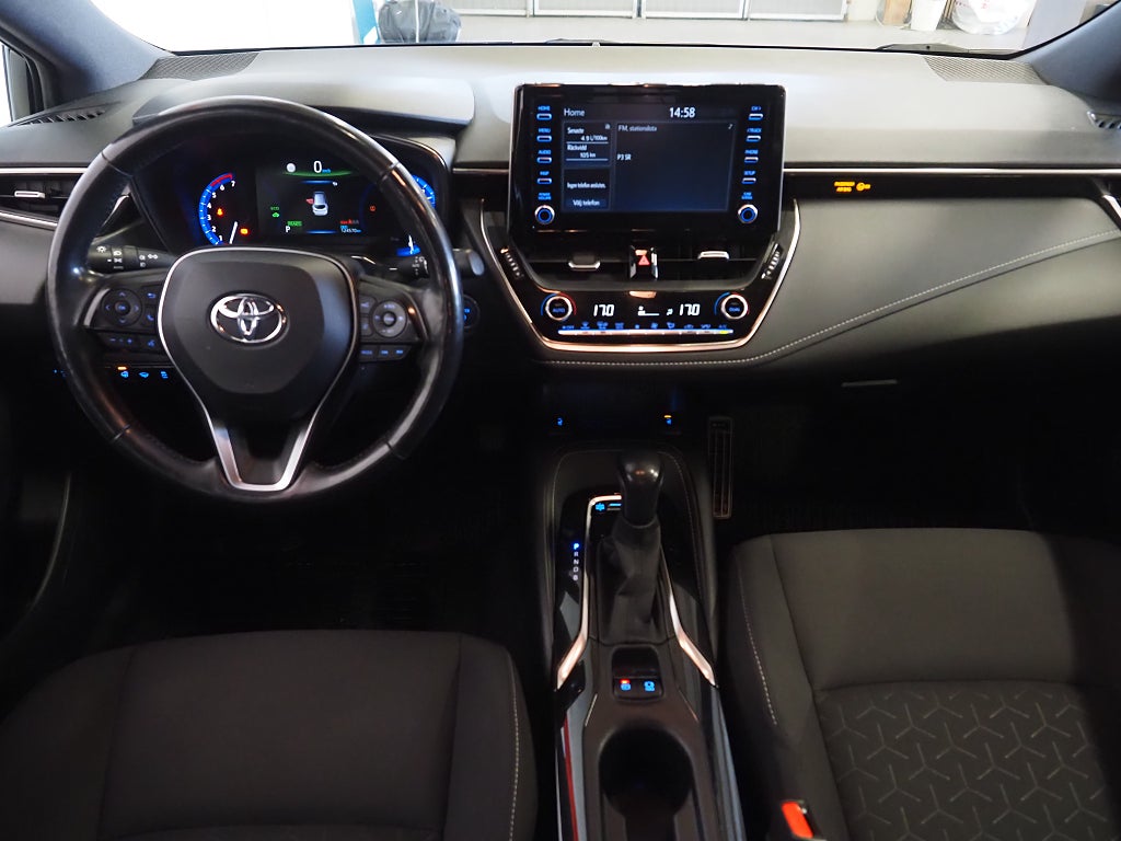 Toyota Corolla Touring Sports Hybrid e-CVT Style Drag M-Värmare Kamera 2019