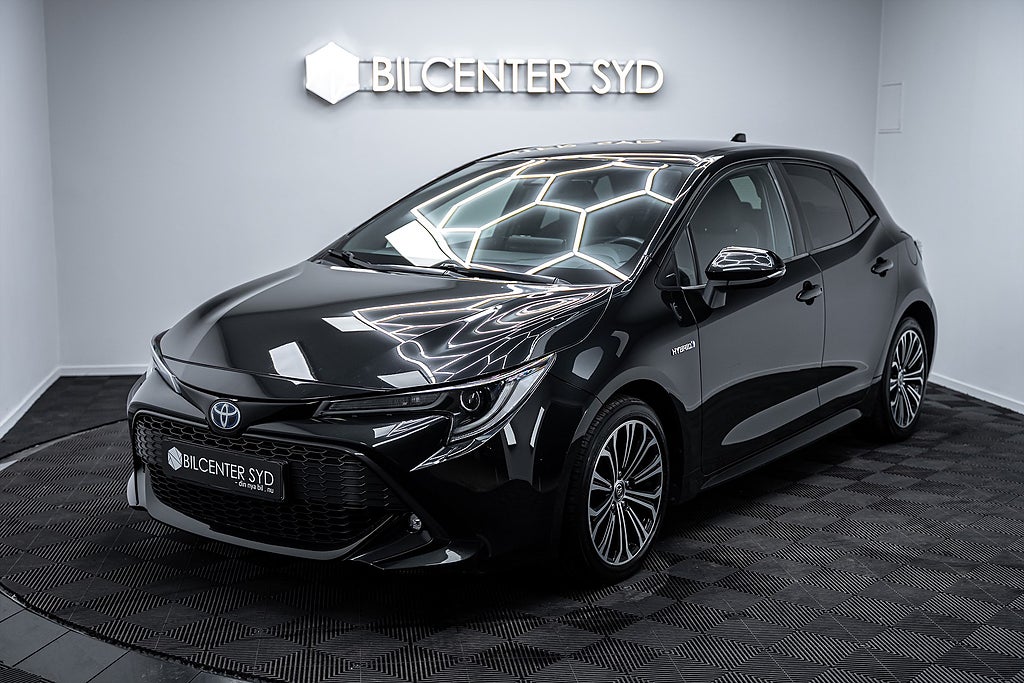 Toyota Corolla |Hybrid|e-CVT|Style|Kamera|Rattvärme|122hk