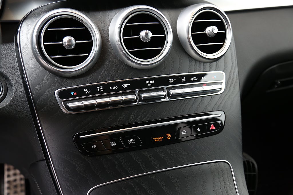 Mercedes-Benz GLC 300 de 4M 9G-Tronic AMG Line Burmester 360° Drag