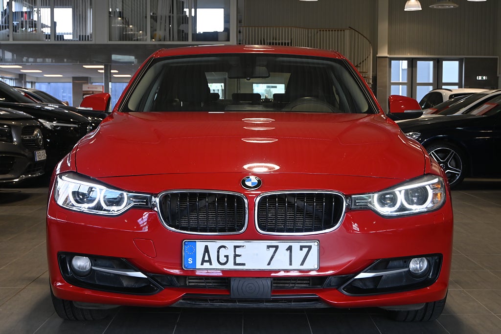 BMW 328i 2014 - miniatyr 5