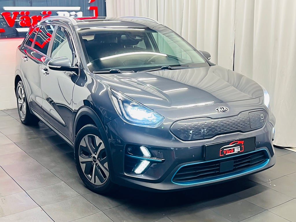 Kia E-Niro Nyservad l 64 kWh l Advance Plus l Räckvidd 455km 