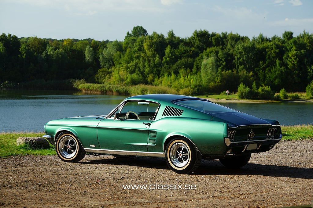 Ford Mustang Fastback 390 S Code Nyrenoverad