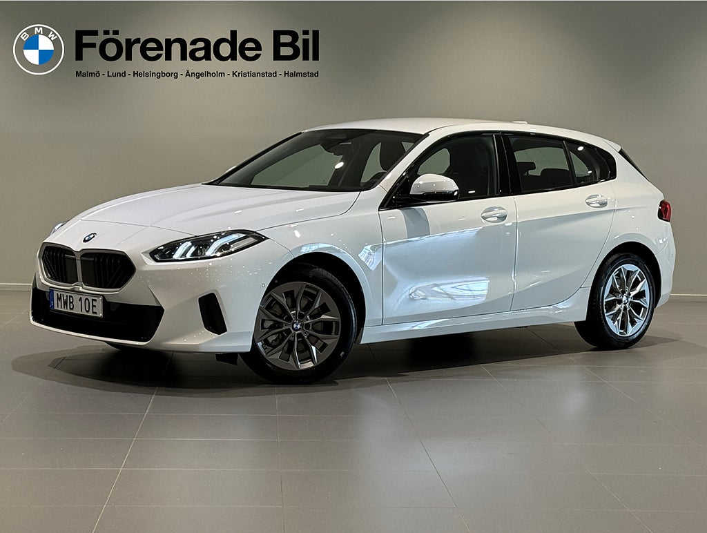 BMW 120 Aut Nav Privatleasing från 3.041:-kr/mån 17" Rattvärme