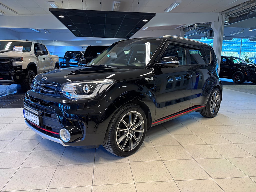 Kia Soul 1.6 GDI DCT 204 hk Panorama Drag V-hjul