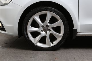 Halvkombi Audi A1 8 av 21