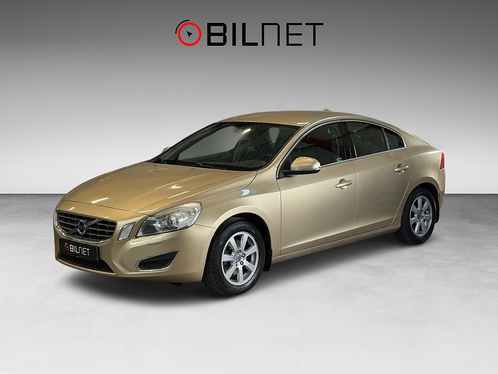 Volvo S60 D5 Automat Momentum *3,99%* Värmare Kamrem Bytt